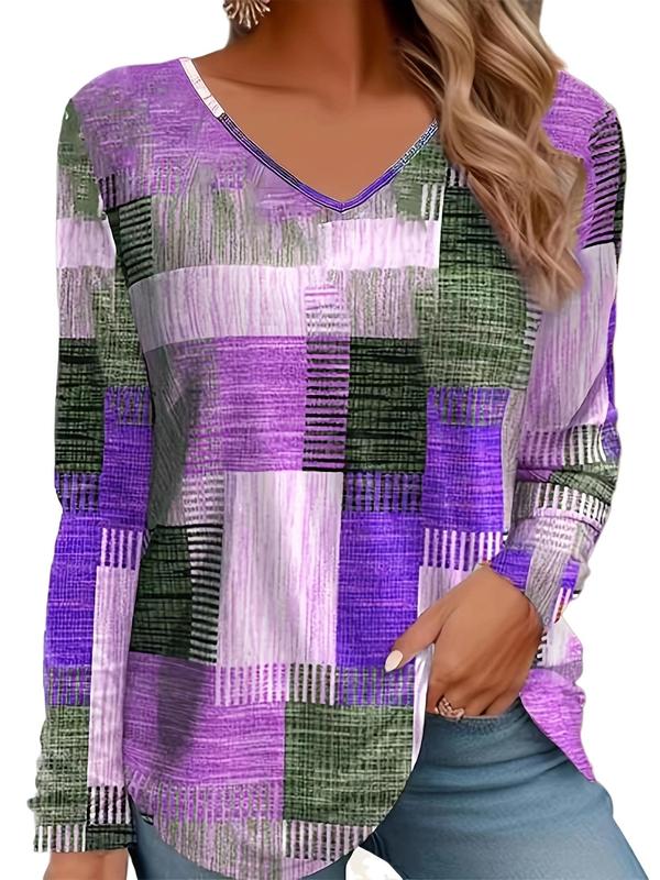 Plus Size Patchwork Print Long Sleeve Tee, Casual Comfy V Neck T-shirt for Daily Wear, Women Plus Top Clothing for All Seasons, T Shirts for Women, Comfort Longsleeves Womenswear