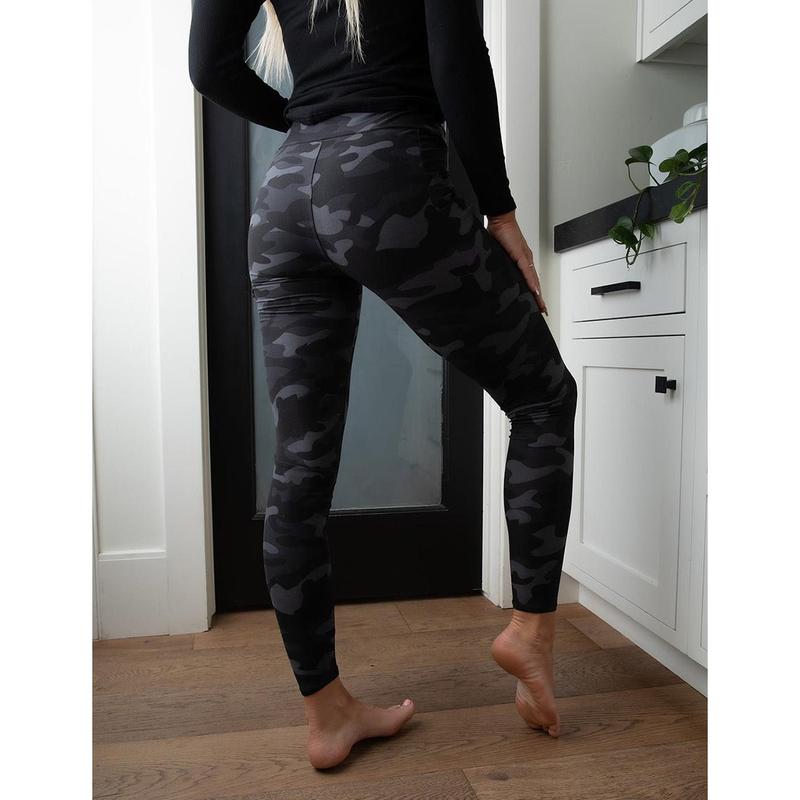 SA Exclusive Midnight Camo Pocket Leggings