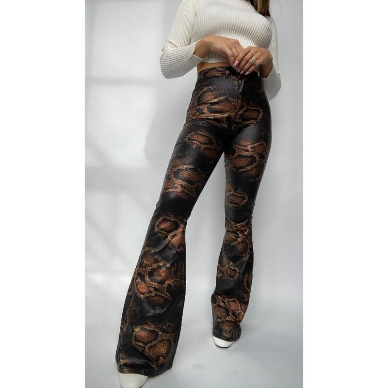 Fiona High Waisted Bell Bottom Flare Jeans - Snakeprint