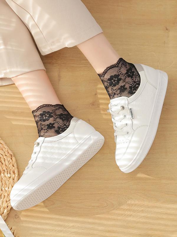 Women's Floral Lace Scallop Ankle Socks, Soft Breathable Comfortable Socks, Ladies Sheer Socks for Summer