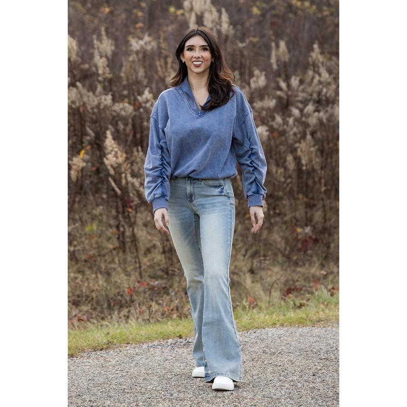 The Alison from Judy Blue: Mid-Rise Flare Denim Fabric Fit