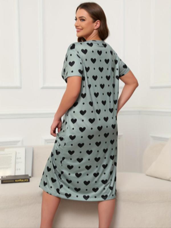  All Over Heart & Polka Dot Print Drop Shoulder Nightdress, Casual Comfy Short Sleeve Round Neck Nightgown for Women, Women's Plus Size Sleepwear for All Seasons