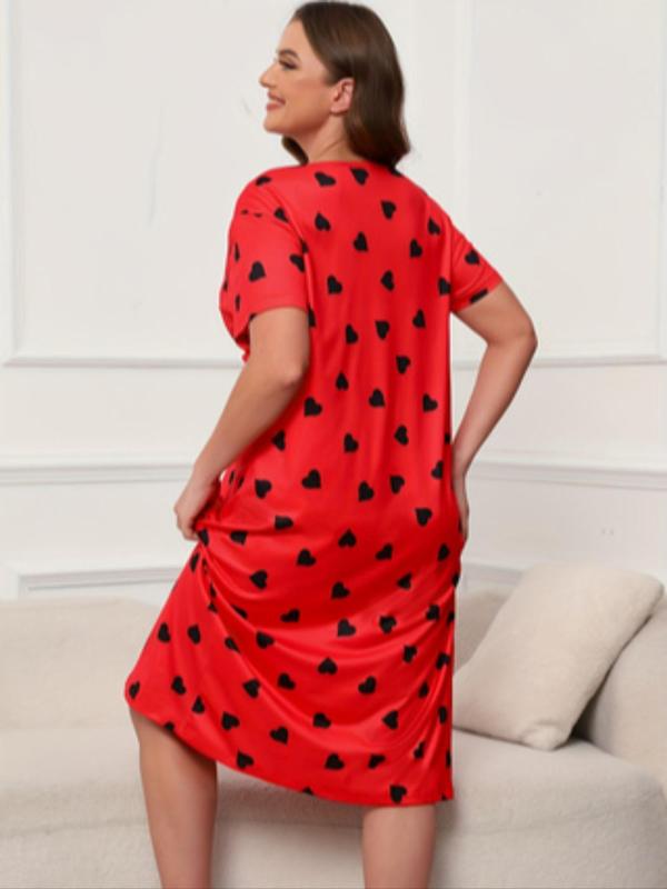  All Over Heart & Polka Dot Print Drop Shoulder Nightdress, Casual Comfy Short Sleeve Round Neck Nightgown for Women, Women's Plus Size Sleepwear for All Seasons