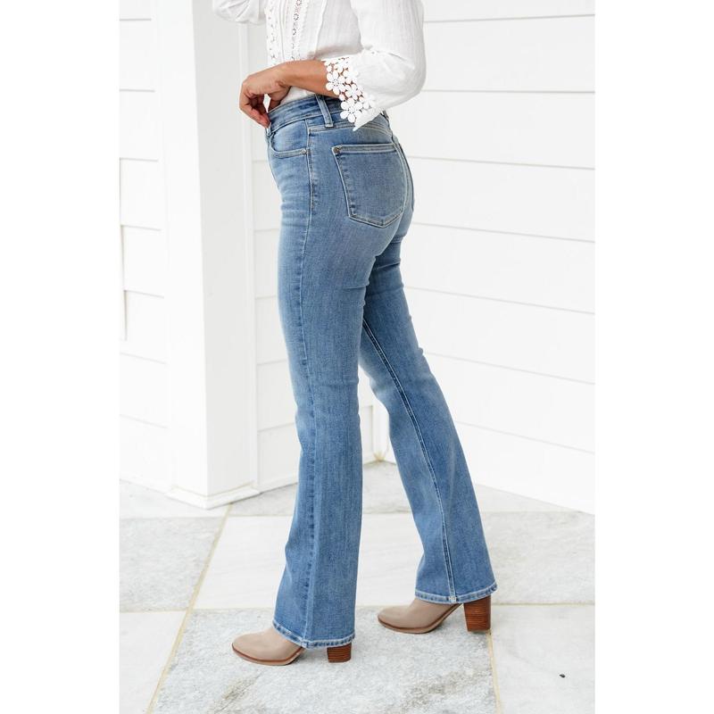 Judy Blue Holy Grail High Rise Medium Wash Non Distressed Contrast Wash Bootcut Jeans