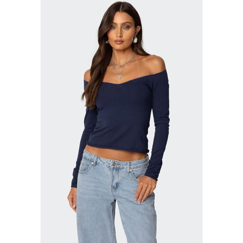 Nattie Off Shoulder V Neck Top