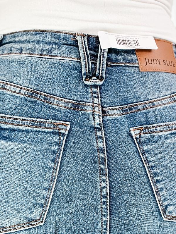 Judy Blue SIMONE Hi-Rise Tummy Control Vintage Wash Distressed Hem Skinny Jeans