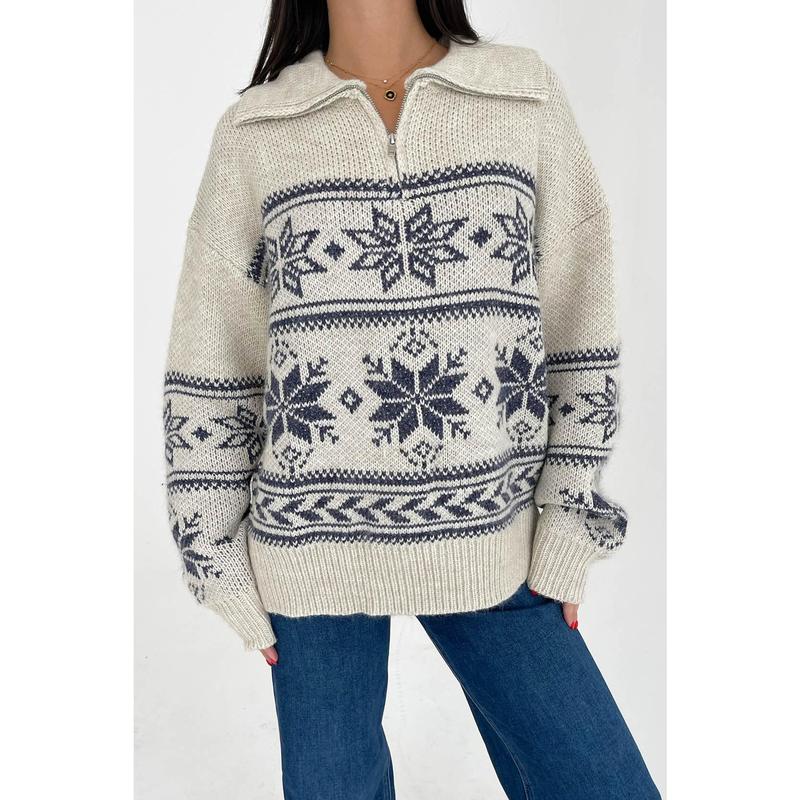 Warm Me Up Sweater in Cream Navy