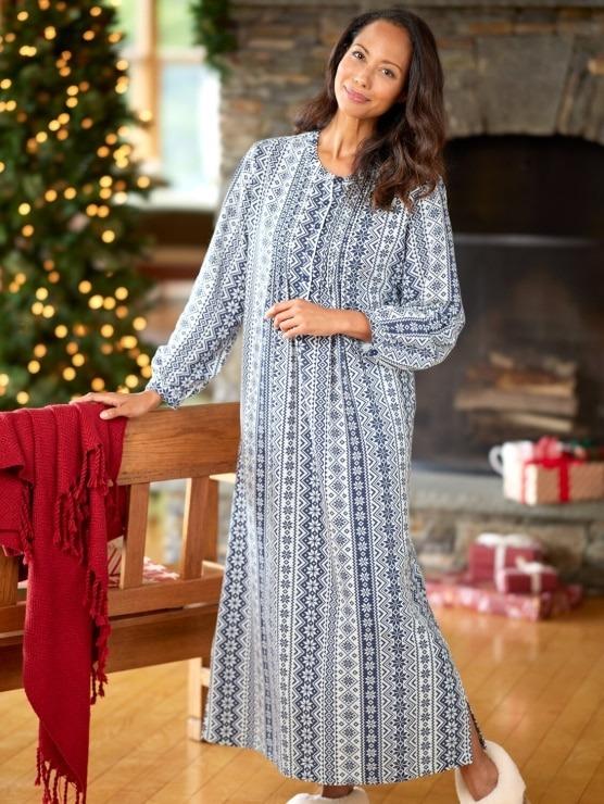 Nordic Snowflake Flannel Nightgown