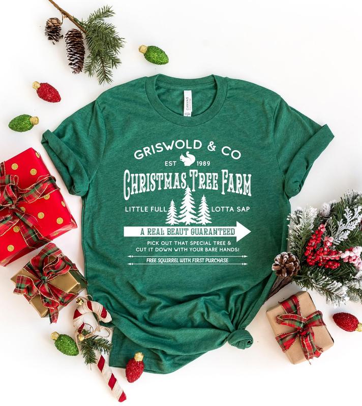 Griswold Co Christmas Tree Farm Family Vacation Xmas Tee - Women's Cotton Crewneck Sweatshirt, Hoodie - Clothing Printed