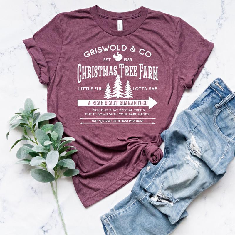 Griswold Co Christmas Tree Farm Family Vacation Xmas Tee - Women's Cotton Crewneck Sweatshirt, Hoodie - Clothing Printed