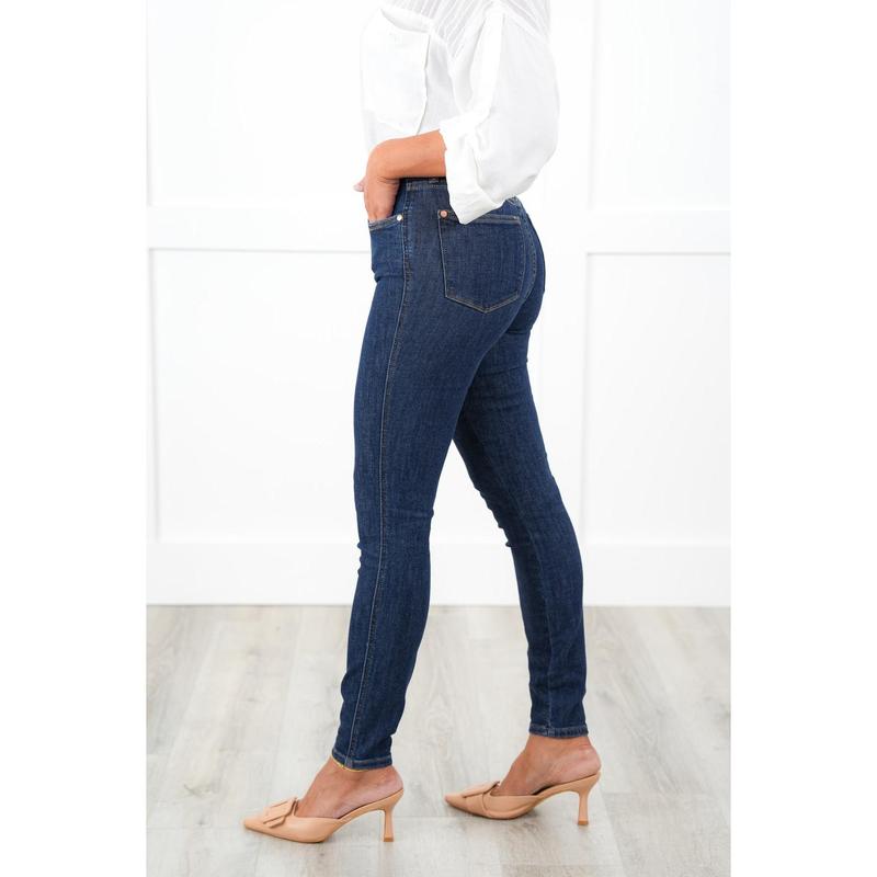 Judy Blue Mid Rise Dark Wash Classic Tummy Control Skinny Jeans