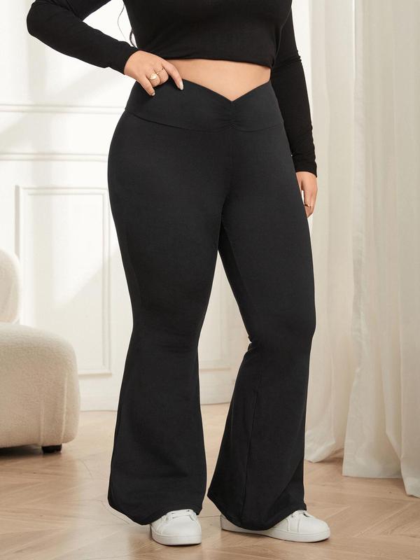 CURVZY Plus Size Solid Ruched Flare Leg Pants, Casual Comfy Bell Bottom Trousers for Daily Wear, Women's Bottoms for All Seasons