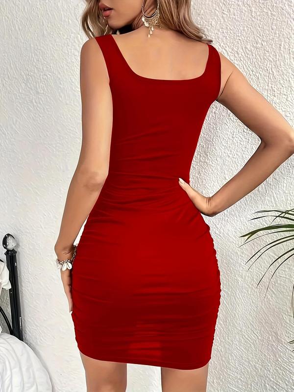 Women's Plain Ruched Asymmetrical Hem Bodycon Dress, Elegant Square Neck Sleeveless Tank Dress for Party Club Dating Wear, Ladies Summer Clothes