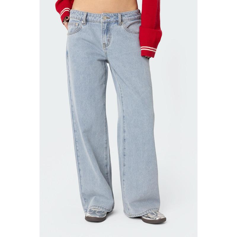 Petite Raelynn Washed Low Rise Jeans