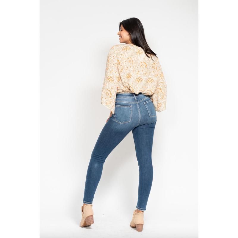 Judy Blue Button Fly Skinny Jeans