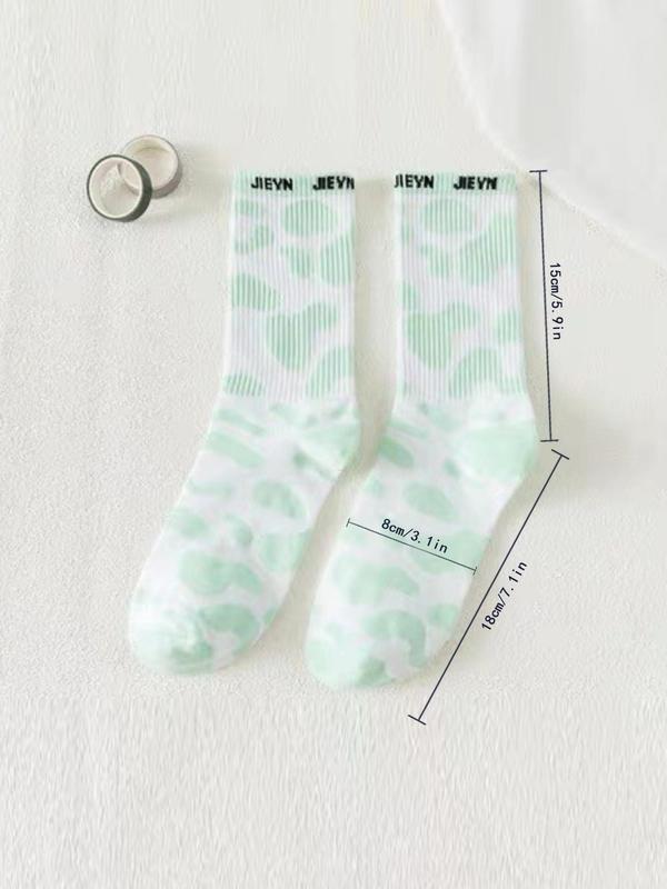 Women's 6 Pairs Cute Cow Print Crew Socks, Fashionable Cozy Socks for Daily Wear, Women's Socks for All Seasons