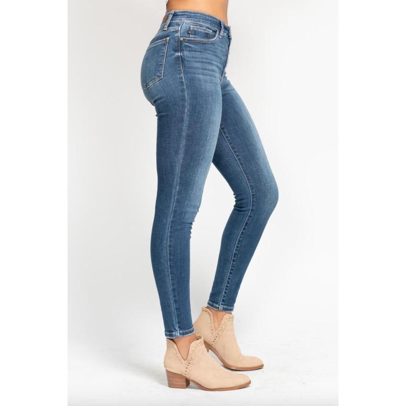 Judy Blue Button Fly Skinny Jeans