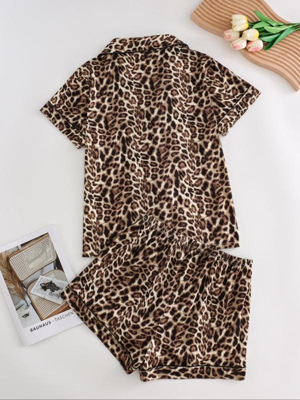 Two-Piece Set Women's Leopard Print Lapel Neck Button Front Pajama, Casual Comfy Short Sleeve Top & Shorts PJ Set, Ladies Sleepwear for All Seasons