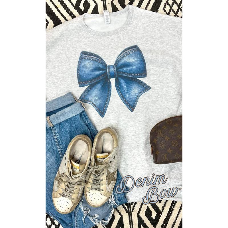 Big On Bows Graphic Sweatshirt