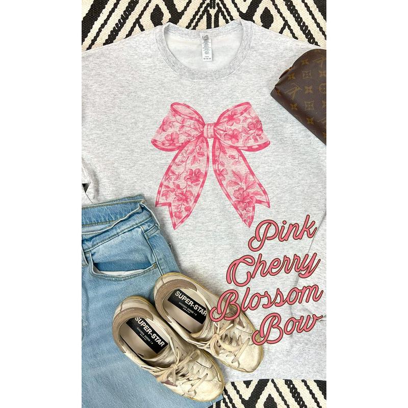 Big On Bows Graphic Sweatshirt