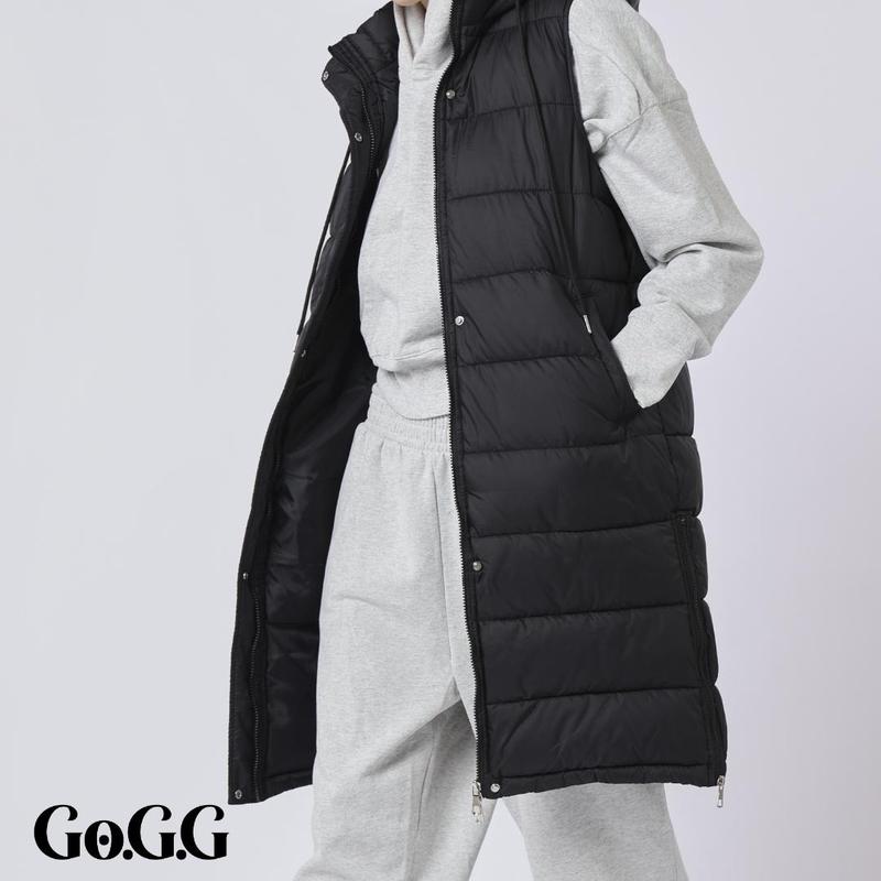 Go.G.G Winter Warmer Slim Side Zip Long Puffer Vest Womenswear Tops, Button Front Full Zip Hooded Women Jackets for Winter and Fall, Casual Plain Color Sleeveless Lightweight Quilted Outerwear Vest with Pockets