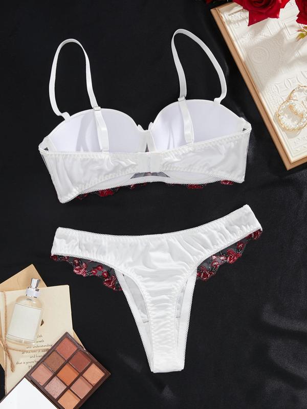 Two-Piece Set Women's Ditsy Floral Embroidery Contrast Lace Bra & Scallop Trim Thong Underwear Set, Adjustable Strap Push Up Bralette & Panty, Lingerie Set for Women